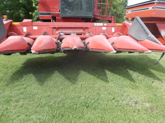 Case IH 2206 Corn Head