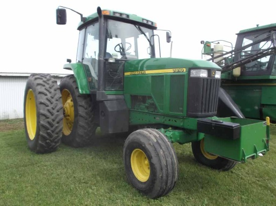 John Deere 7810 Tractor