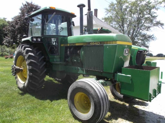 JD 4640 Tractor