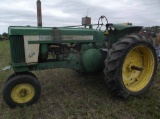 John Deere 620