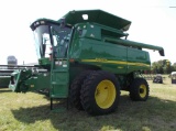 John Deere 9560 STS Combine