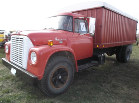 1969 International Loadstar Truck