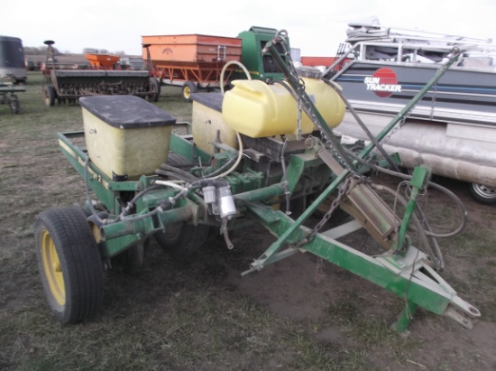 John Deere Max Merge 2 Plot Planter