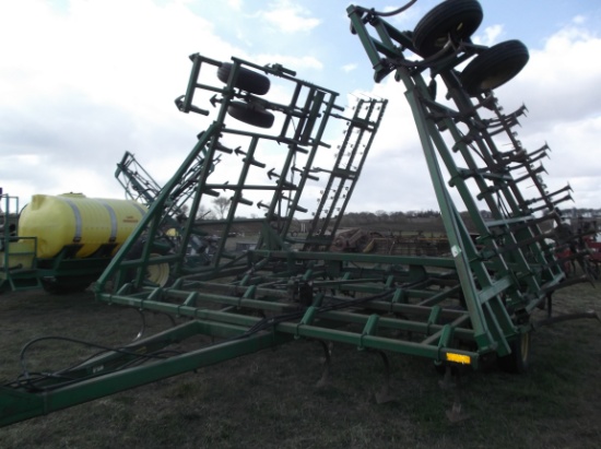 John Deere 960 Field Digger