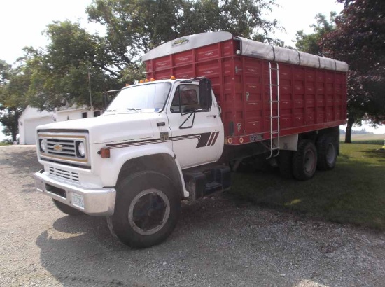 1979 Chevrolet C-70 Grain Truck