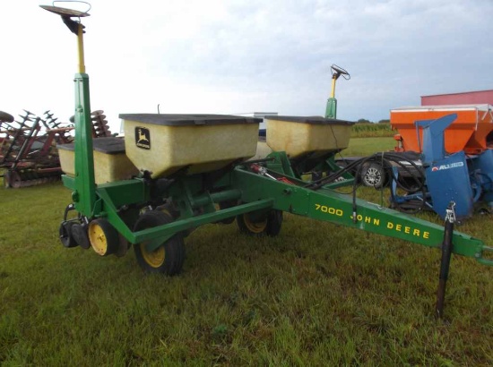 John Deere 7000 Planter