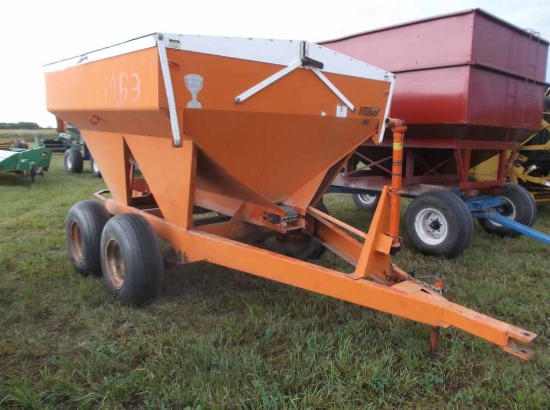 Willmar Fertilizer Spreader