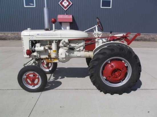 Farmall Super A Dealer Demo