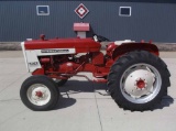 International 404 Utility Tractor