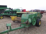 John Deere 337 Square Baler