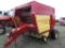 New Holland 855 Round Baler