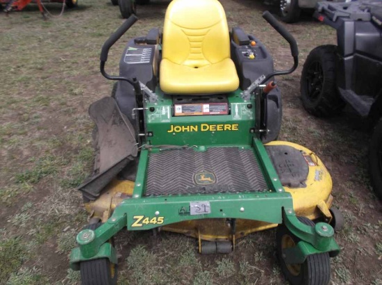 John Deere Z 445 Lawn Mower