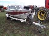1985 Crestliner Boat