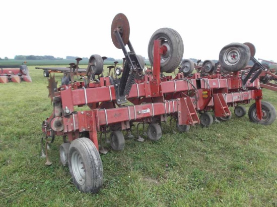 Case Model 183 Cultivator