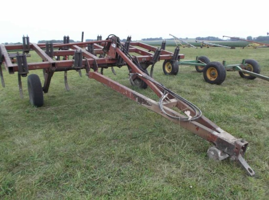Hiniker Chisel Plow