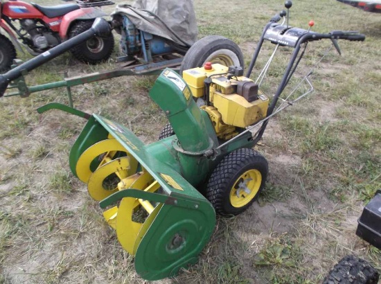 John Deere Model 1032 Snowblower