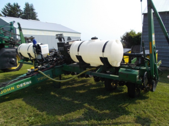 John Deere 7200 Planter