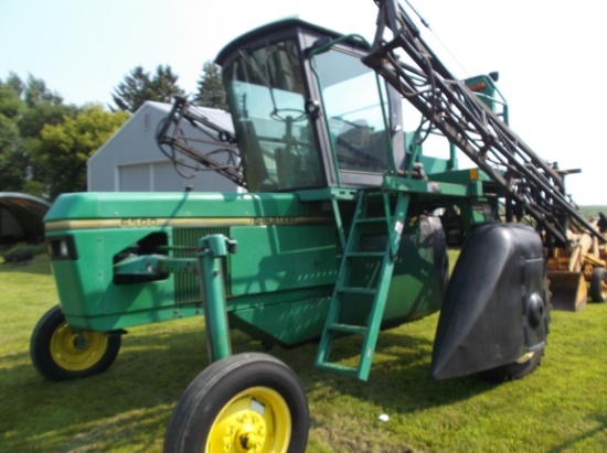 John Deere Sprayer