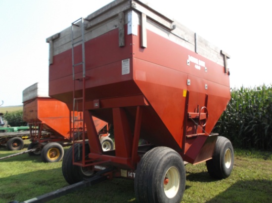 Minnesota Gravity Wagon