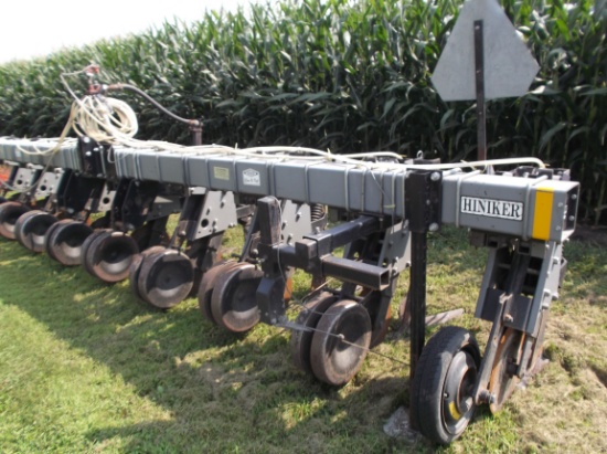 Hiniker Econo-Till Cultivator