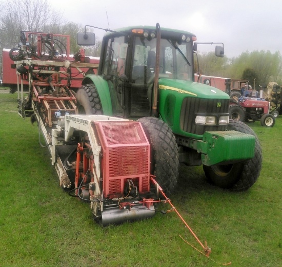 John Deere 6220 HD 4x4 Tractor with Trebro Harvestack