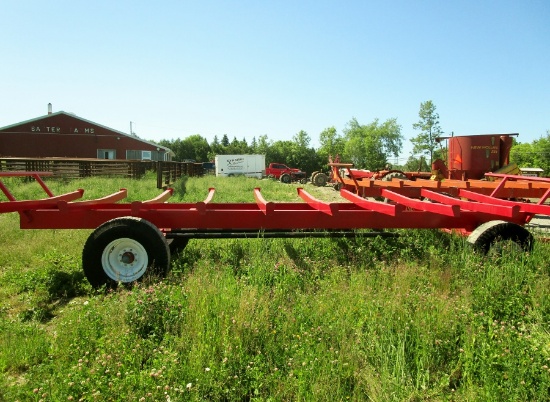 JBM 24’ Round Bale Wagon!