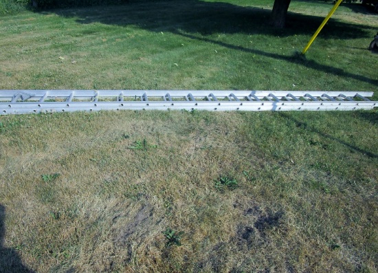 Aluminum Extension Ladder!