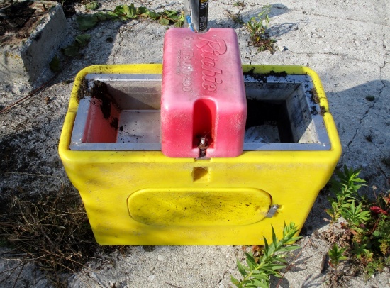 Ritchie OmniFount Heated Water Bowl!