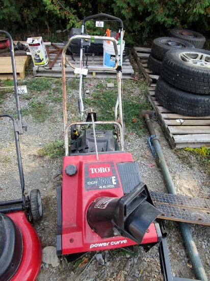 Toro Gas Snow Thrower!