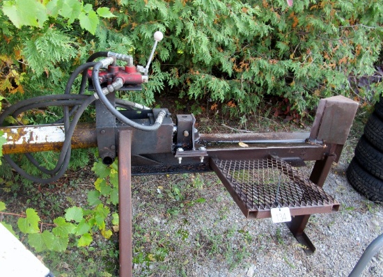 Hydraulic Wood Splitter!
