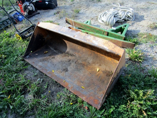 5’ Skid Steer Bucket!