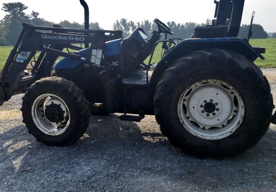 2003 TL90 New Holland Tractor!