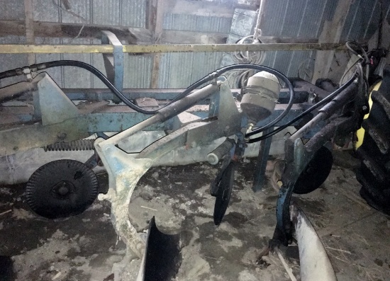 Overum Triple K Variable Width Semi Mount Plow!