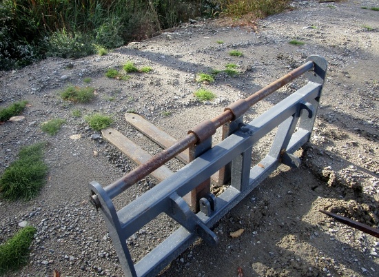 Adjustable Pallet Forks!