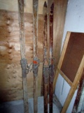 Antique Skis!