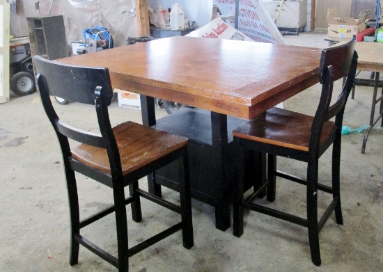 Counter Height Table and Chairs!