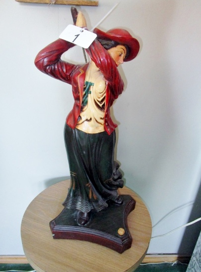 Golf Lady Statue!