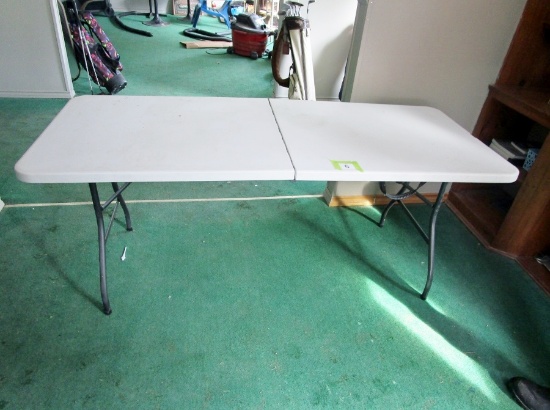 Folding Table!