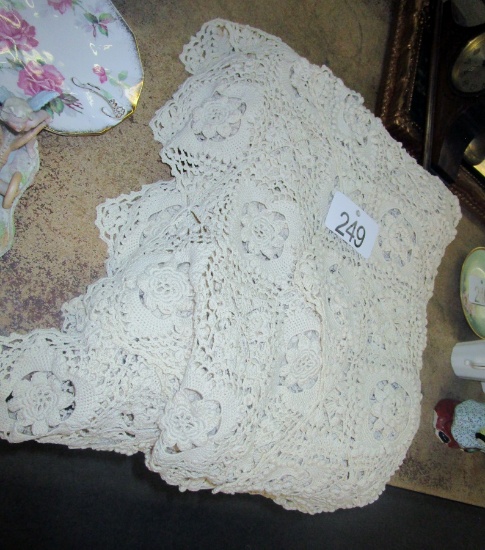 Crochet Table Cloth!