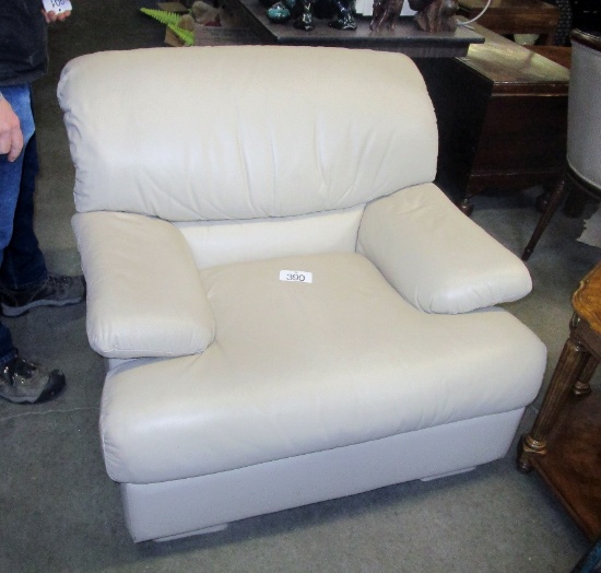 Leather Side Chair!