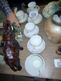 Cups & Saucers!