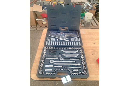 Socket Set