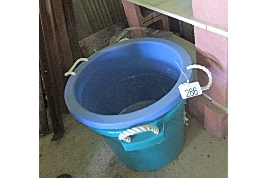 Plastic Tubs