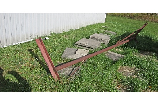 Steel Support Post