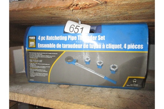 Ratcheting Pipe Threader Set