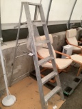 Step Ladder