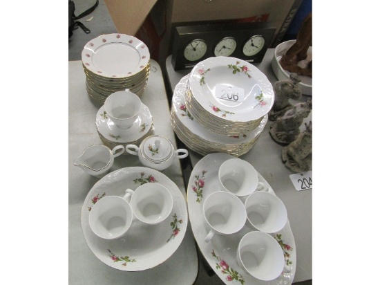 Minuet Dish Set