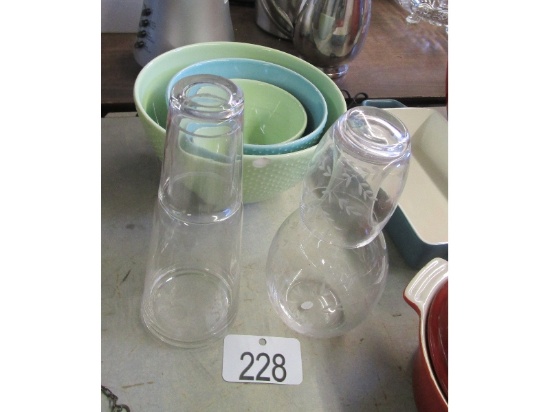 Tumble Ups, Mixing Bowls