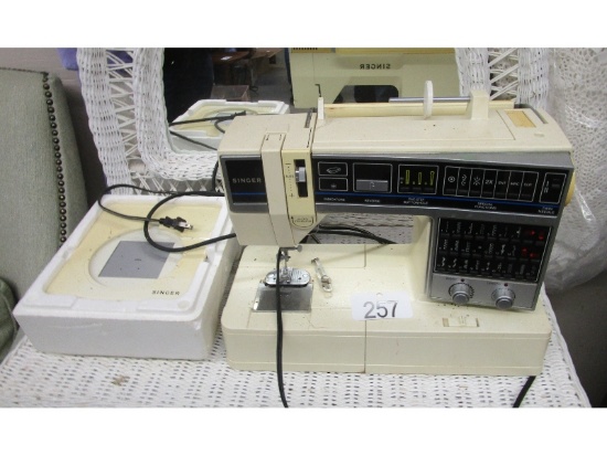 Singer Sewing Machine
