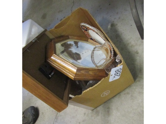 Plates, Crystal, Clock